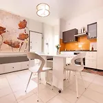 Casa Noe - Cozy With Big Terrace & Box By A Porter Apartamento *